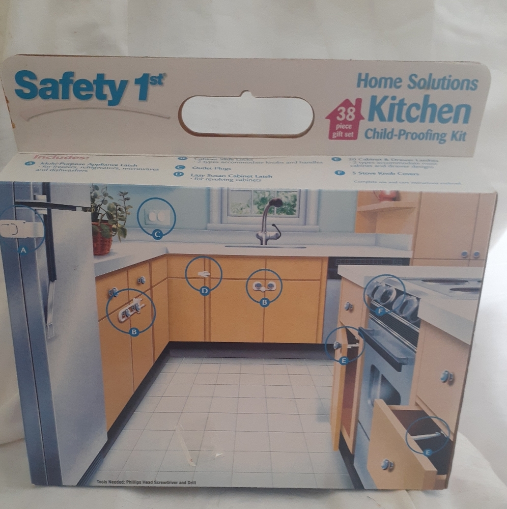 Safety 1st Kitchen Child Proofing Kit 38 Piece